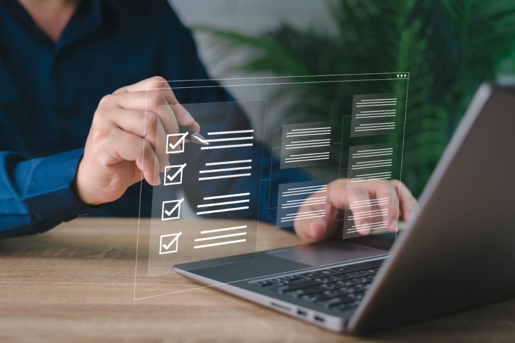 Technology in Modern Claims Adjusting